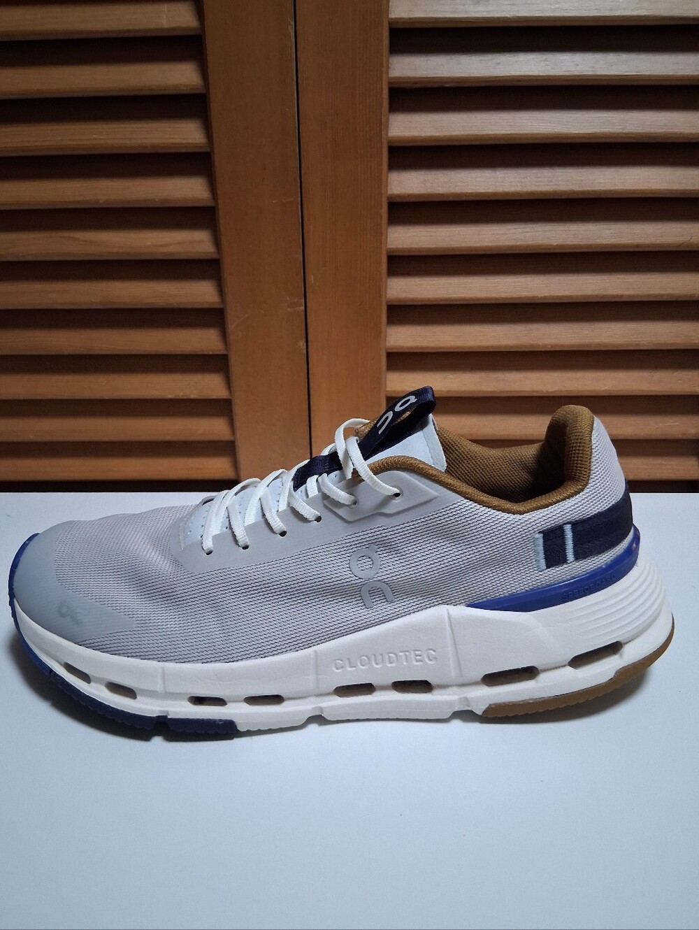 On Cloudnova Form 2 Silver/Heather Women's Sneaker * Size: 7.5